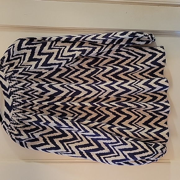 Lilly Pulitzer 100% silk blouse - Picture 4 of 9